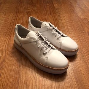 Sol Sana white sneakers